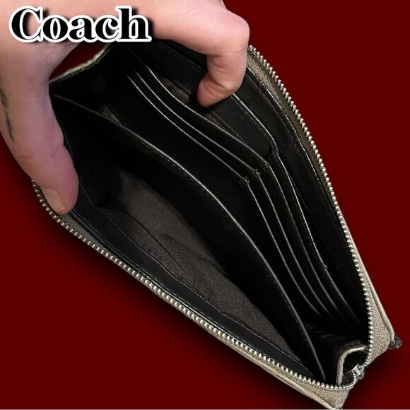 Coach Signature Khaki & Brown Tote Bag + Matching Wallet Set – EUC - Picture 10 of 13